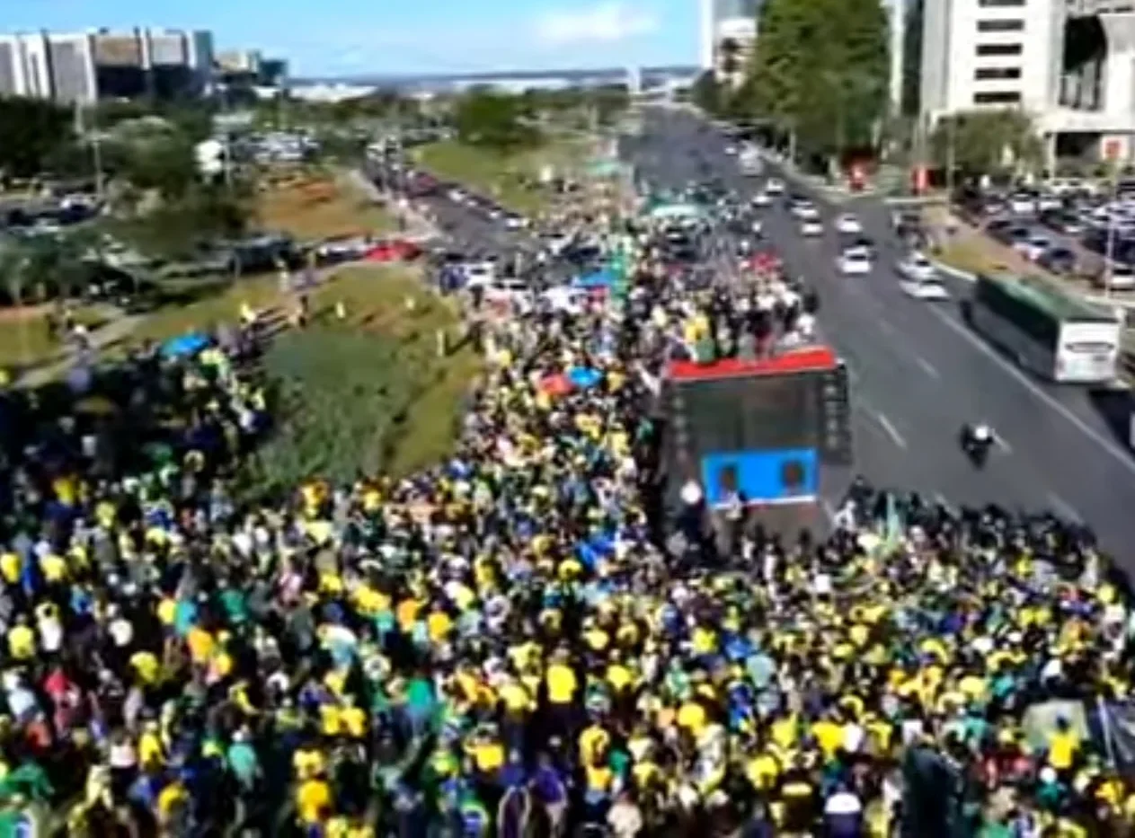 Ato por anistia a 8/1 em Brasília com participação de Bolsonaro teve baixa adesão