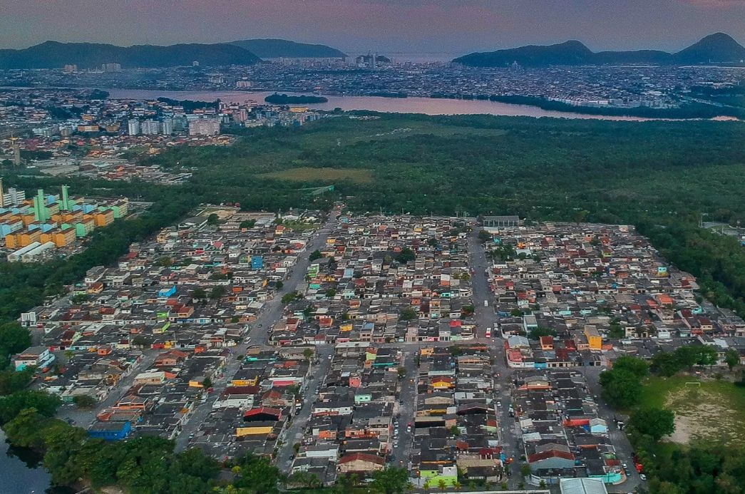 Moradores que ainda possuem débitos com a Cursan têm dívidas perdoadas pela Prefeitura de Cubatão