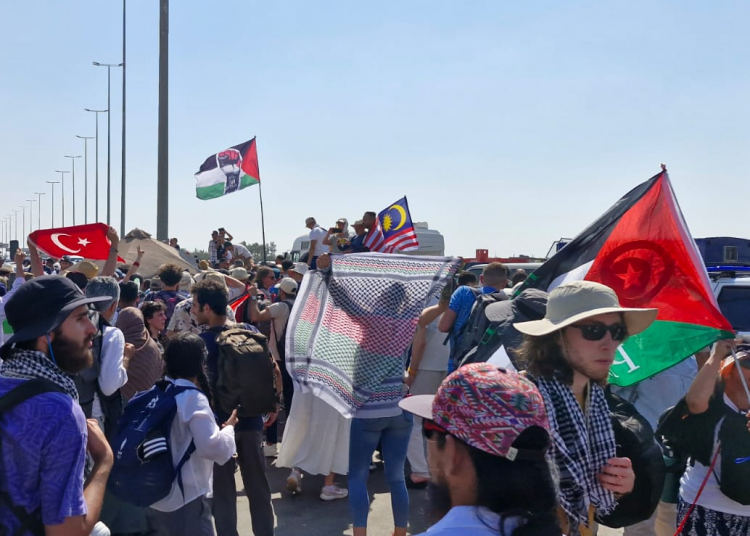 Brasileiros relatam cumplicidade egípcia com Israel para impedir solidariedade à Faixa de Gaza