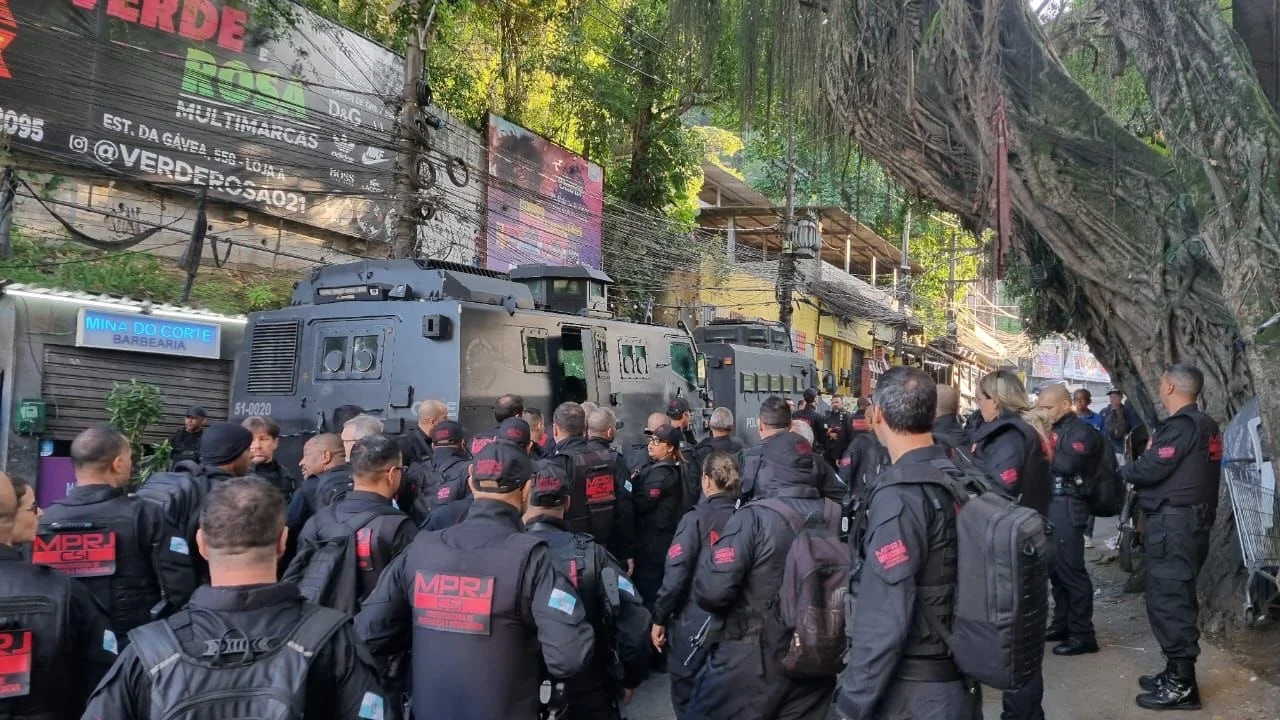 Investigação sobre crimes eleitorais no CE levou à localização de mansão do CV no RJ