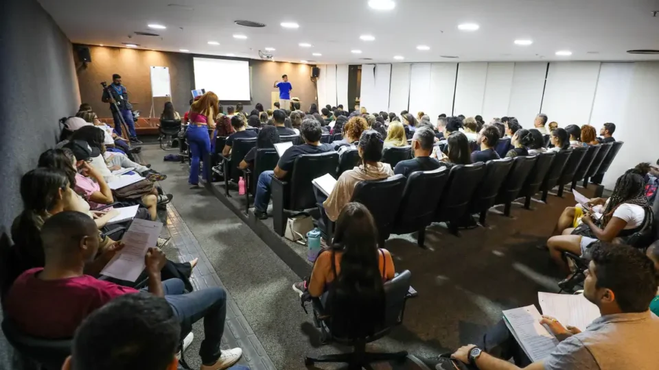 CNU 2025 terá provas em duas fases; veja informações importantes e como vai funcionar