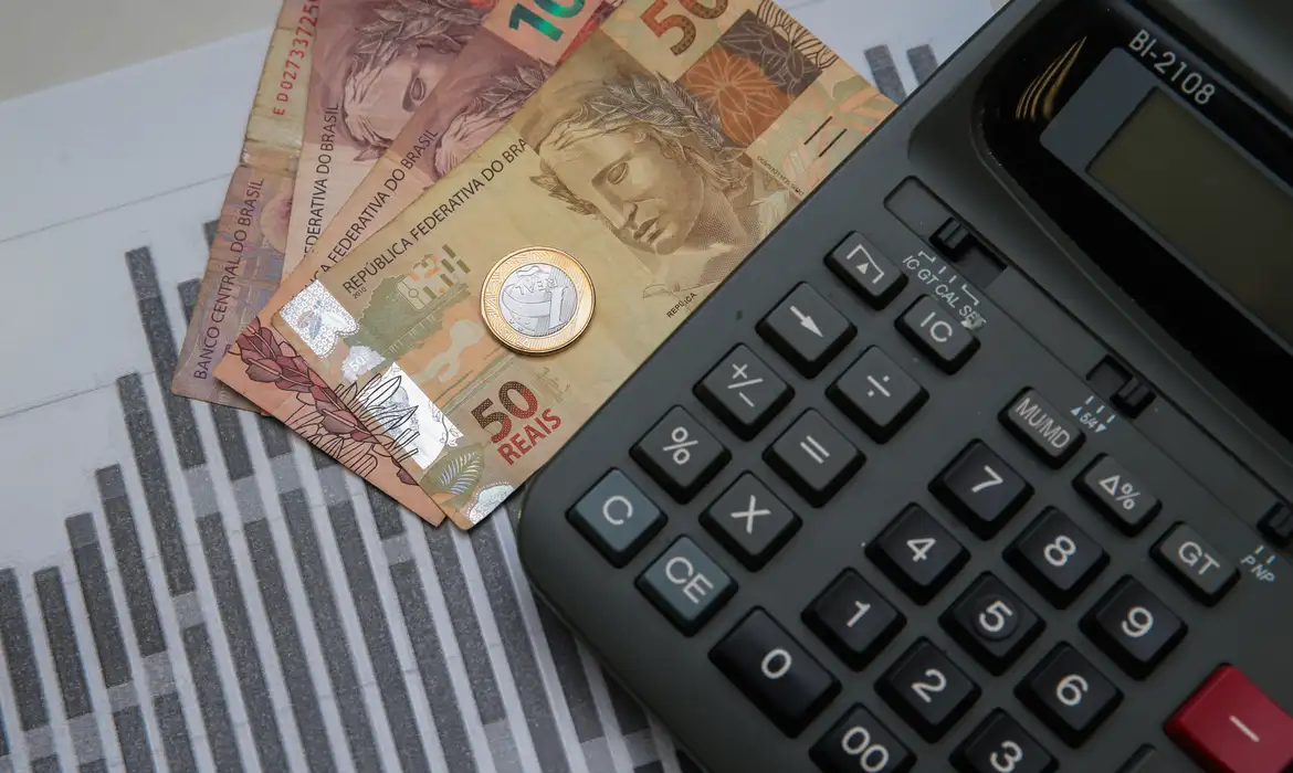 IGP-10 recua 1,65% em julho com queda nos preços ao produtor