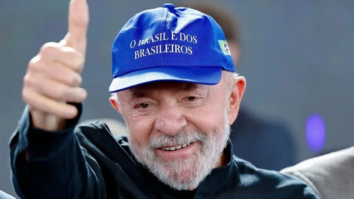 Em recado a Trump, Lula diz que planta comida, não ódio