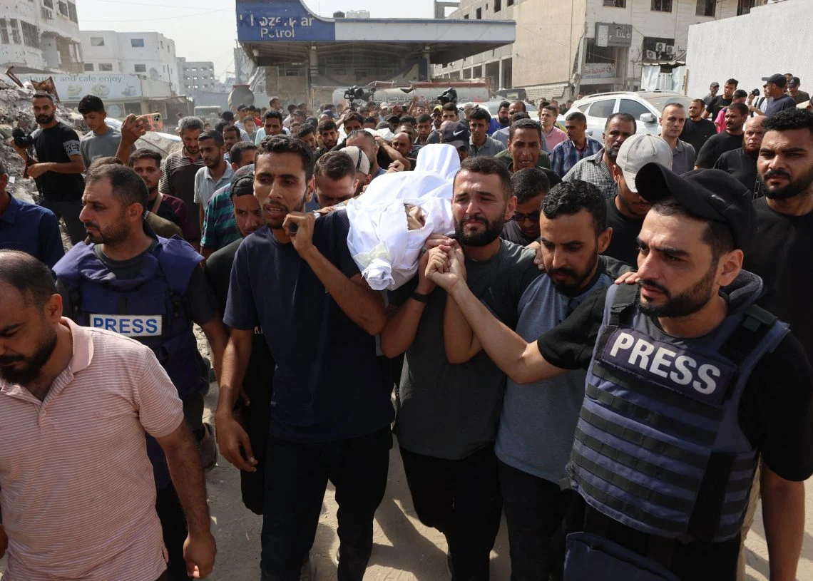 Israel mata cinco jornalistas da Al Jazeera em ataque contra tenda de imprensa em Gaza