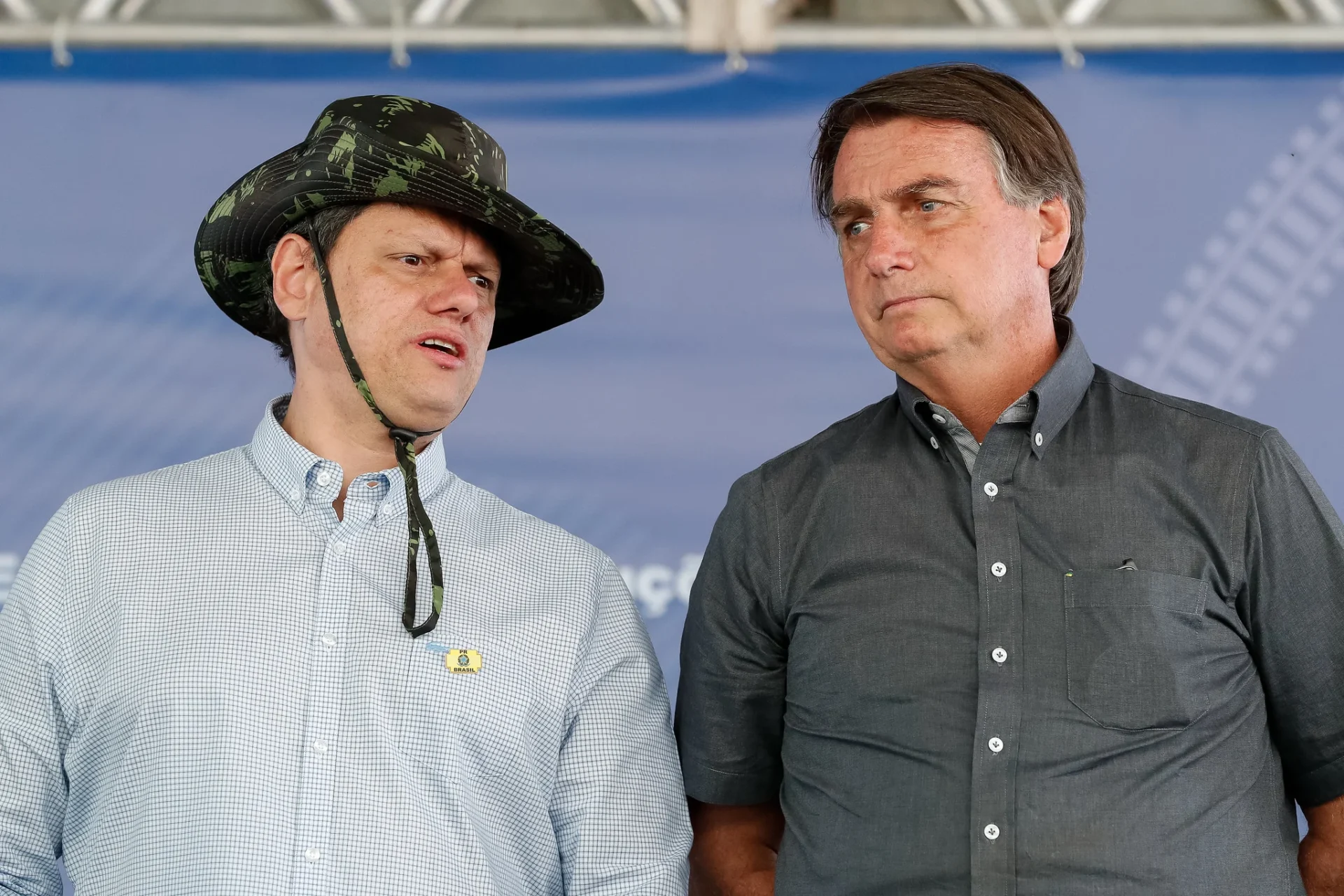 Bolsonaro cada dia mais perto de anunciar apoio a Tarcísio