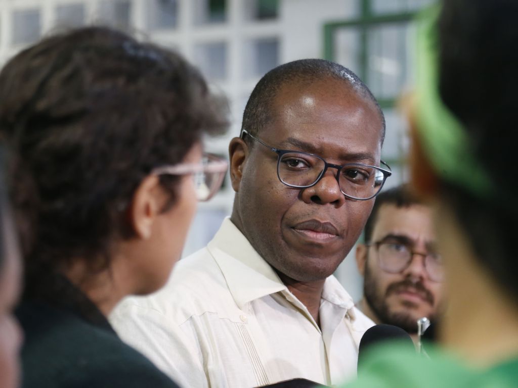 Caso Silvio Almeida completa um ano sem conclusão sobre suposto assédio a ministra