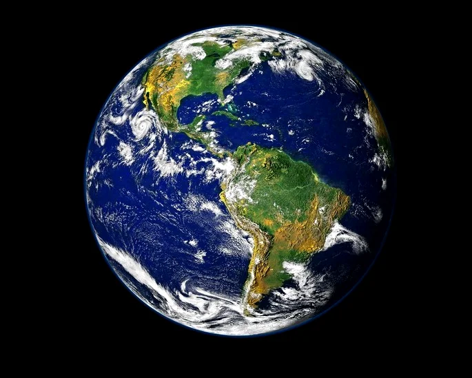 Minha pátria é a Terra e as atuais fronteiras nacionais