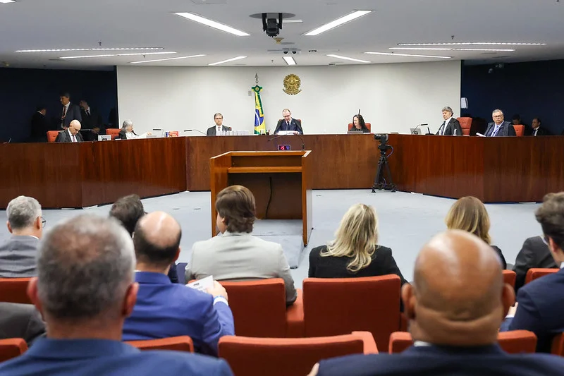 STF firma maioria para centralizar no tribunal autorizações de buscas no Congresso