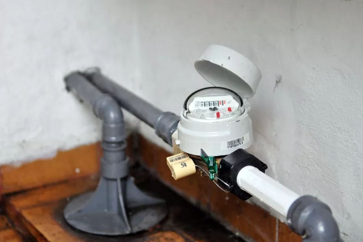 Sabesp registra1.612 furtos de água na Baixada; quase seis casos por dia