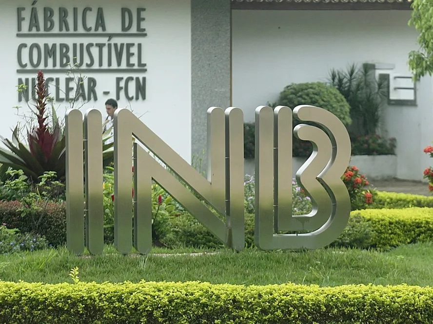 Empregado da INB acidentado teve contato com materiais radioativo e químico, denuncia sindicato