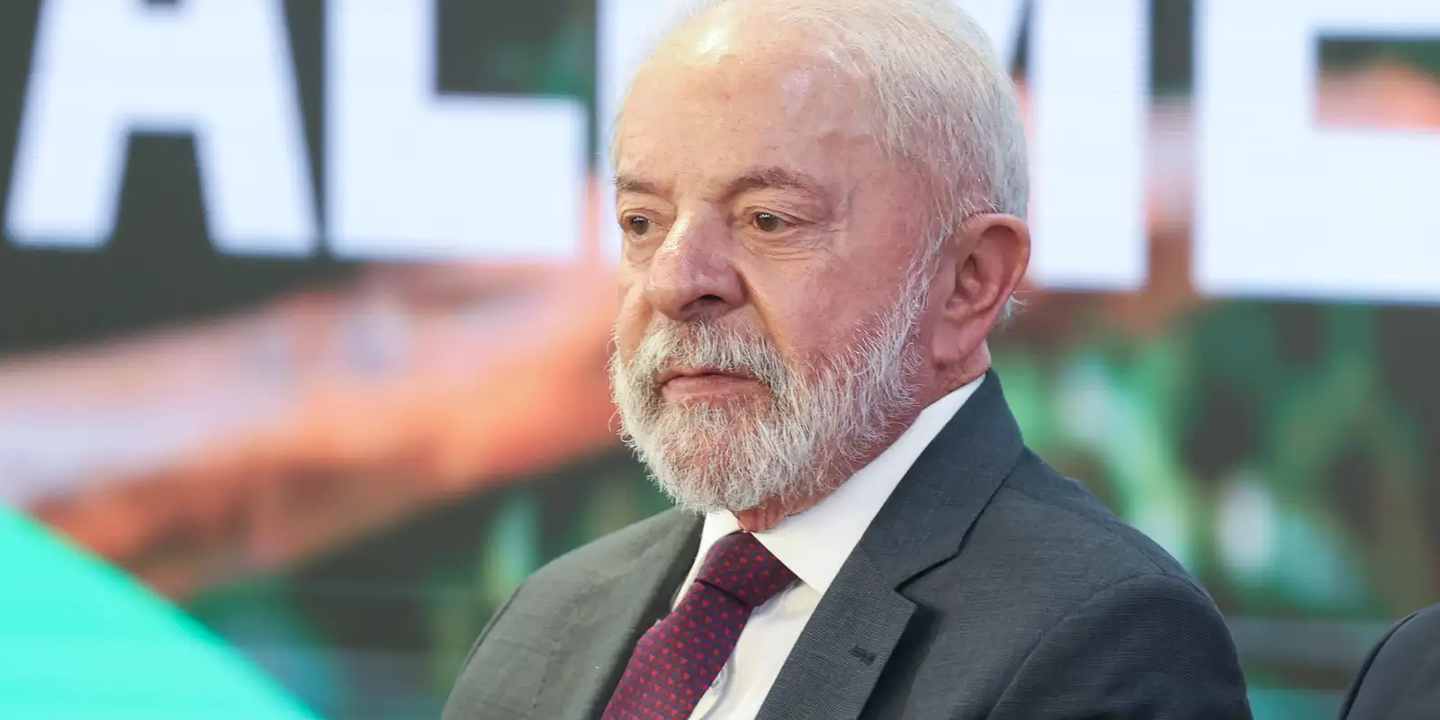 Lula defende que fintechs, “paguem o imposto devido a esse país”