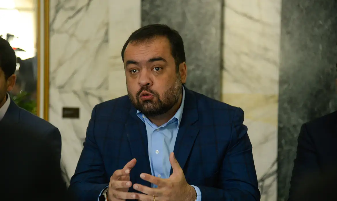 Maioria nas redes desaprova megaoperação e culpa Castro pela crise de segurança no Rio