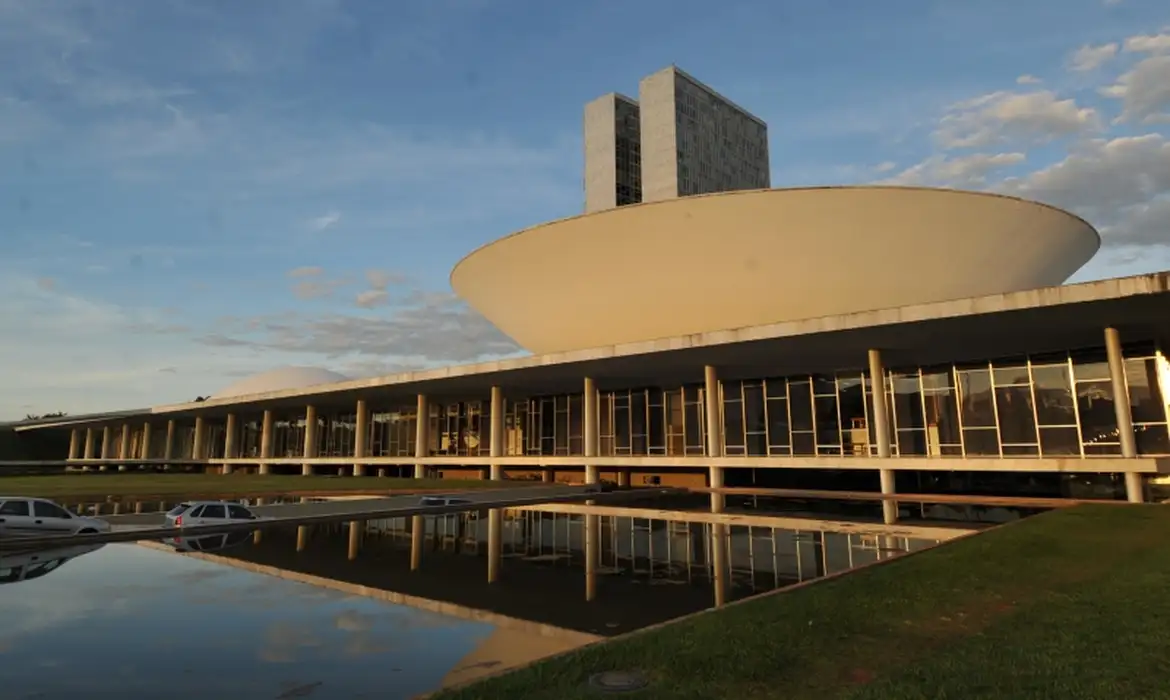 A crise entre o eleitor e o Legislativo