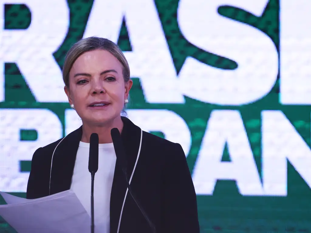 Gleisi diz que governo é ‘terminantemente contra’ projeto que equipara facções a terroristas