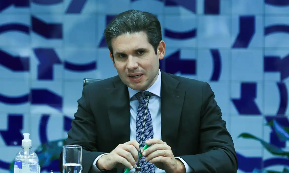 MP que cria Gás do Povo está em pauta no retorno aos trabalhos na Câmara