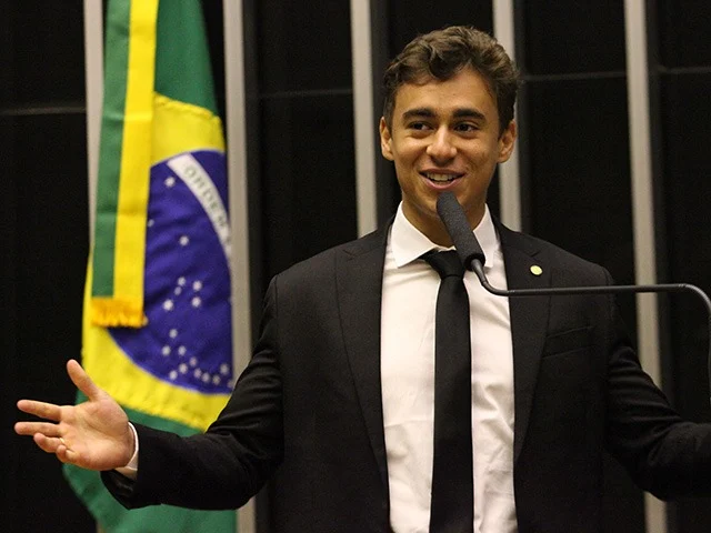 Justiça condena Nikolas Ferreira a pagar R$ 40 mil por chamar mulher trans de homem