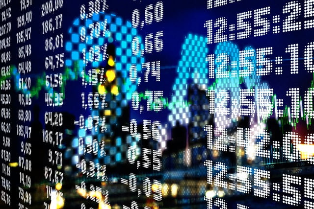 Ibovespa fecha 2025 em alta histórica