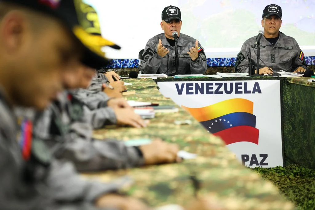 Venezuela recruta mais 5,6 mil soldados diante de ameaças dos EUA