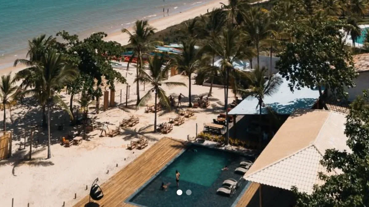 Beach club embargado da família Vorcaro realiza evento no pré-Carnaval da Bahia