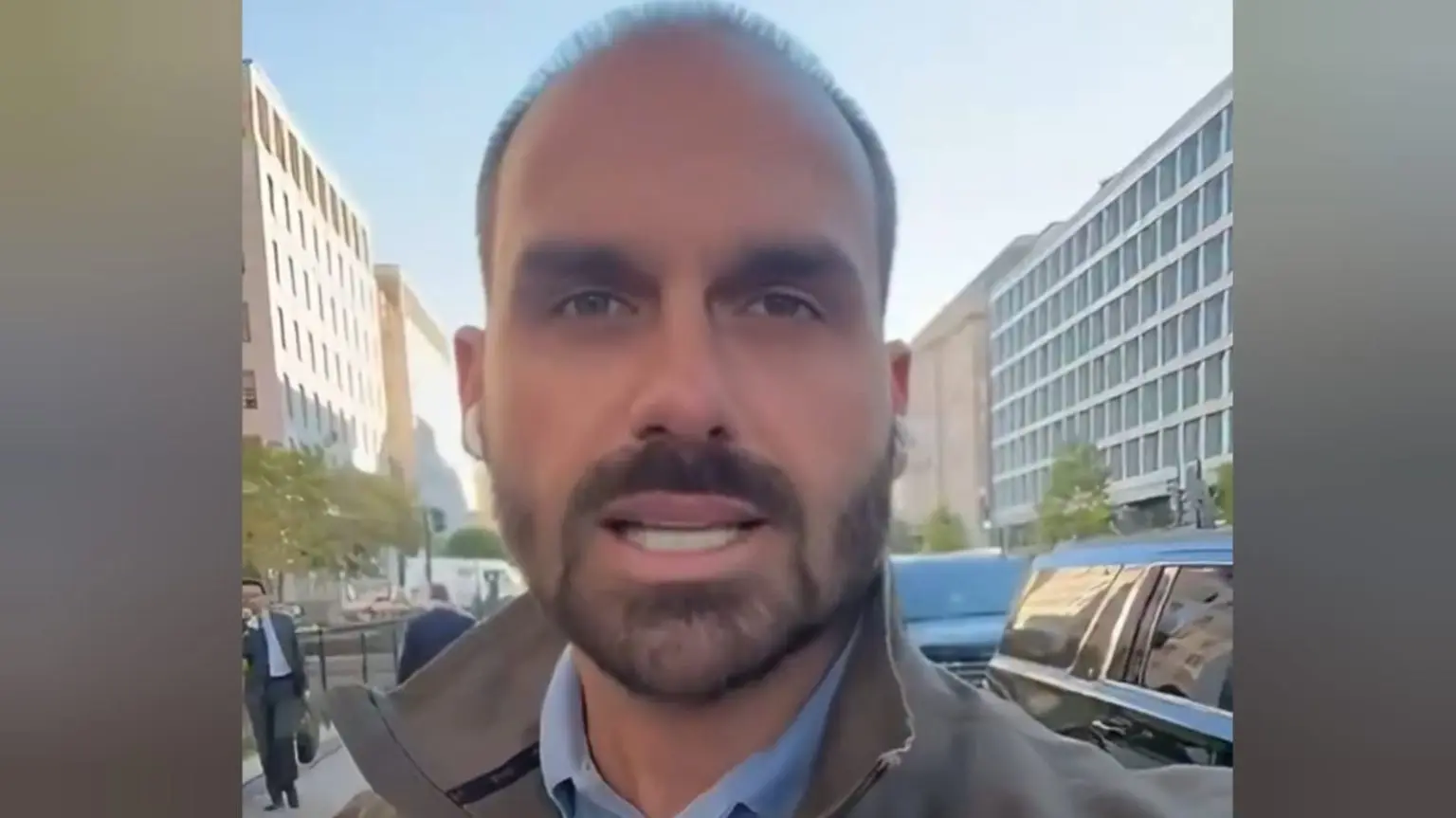 STF deve julgar Eduardo Bolsonaro em abril por coação