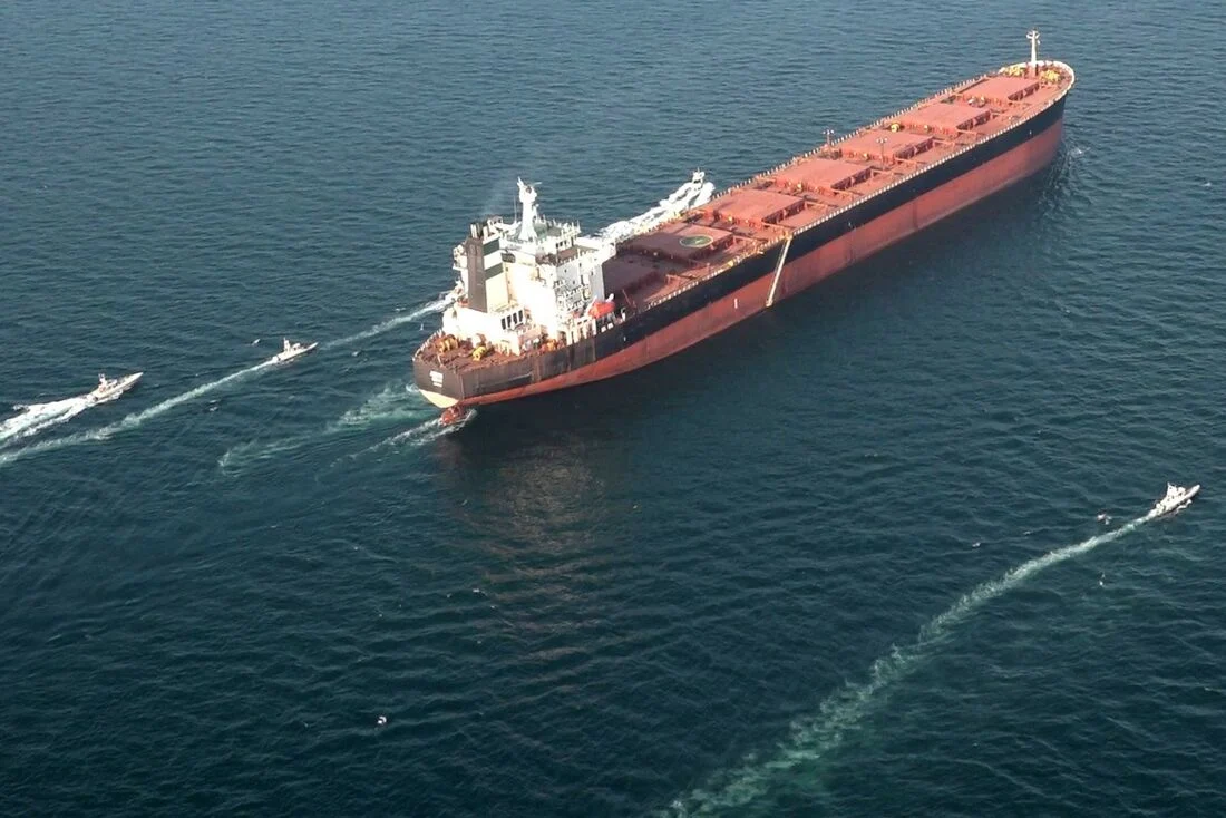 EUA removem sanções sobre 140 milhões de barris de petróleo do Irã