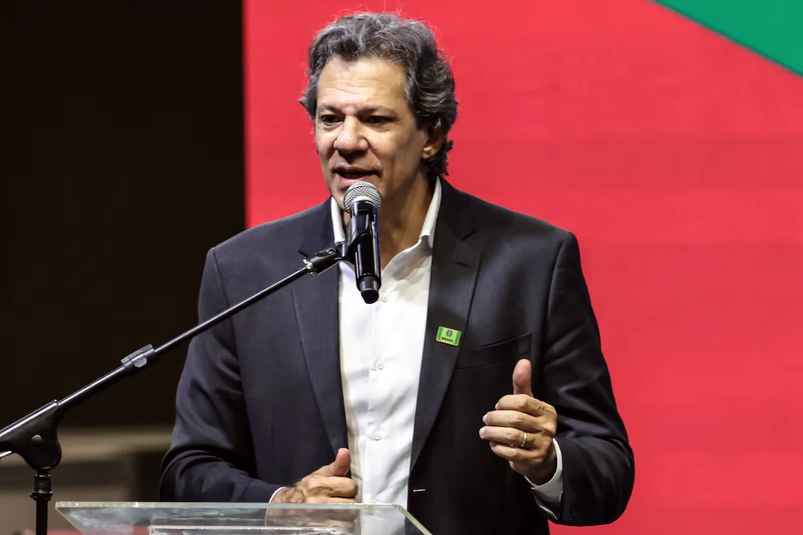Haddad anuncia pré-candidatura ao Governo de SP e diz que entra para ganhar
