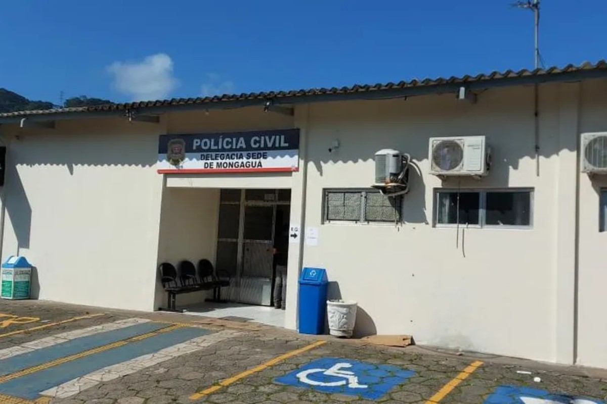 Homem é preso por manter companheira trancada e ameaçar incendiar casa
