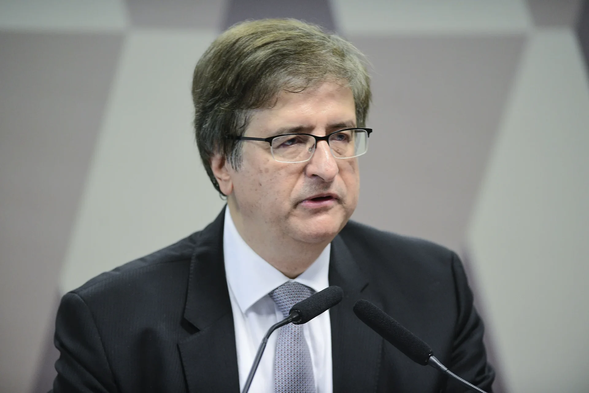 PGR se posiciona contra Fux e defende regras da Alerj para eleição indireta no RJ