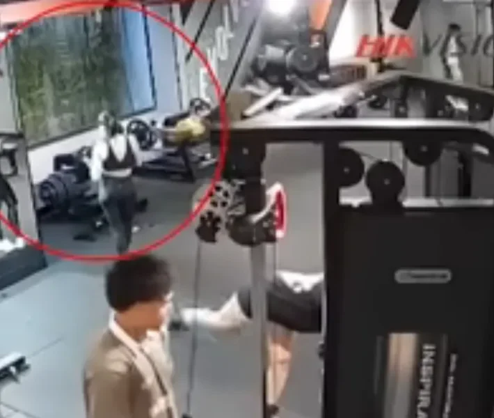 Jovem de 19 anos quebra os dois joelhos após acidente em academia no DF