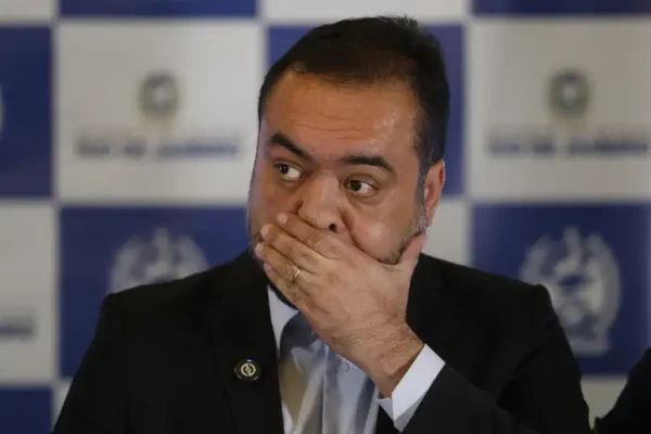 Quando te convidam, você não sabe o que vão servir
