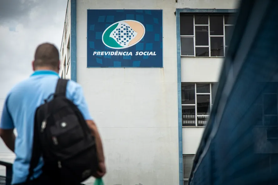 Aposentadoria especial: decisão do STF sobre idade mínima e o que pode mudar no INSS