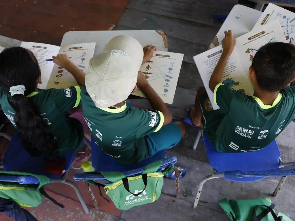 Brasil tem 8,4 milhões que não sabem ler nem escrever, mais da metade no Nordeste