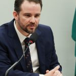 Durigan critica PEC que dá autonomia ao BC por criar “novo Poder”
