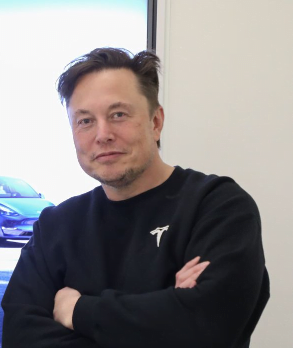 Elon Musk se torna o primeiro trilionário do mundo