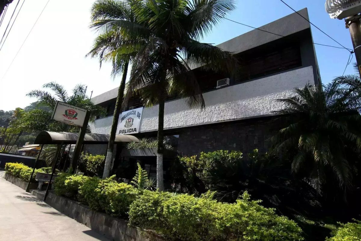 Homem é preso por agredir a ex-companheira e quebrar apartamento em SP