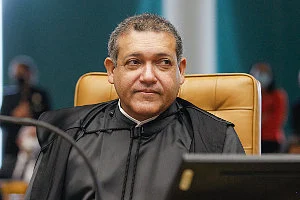 LUÍS COSTA PINTO: TSE assume o risco de conturbar eleição ao suspender Atlas/Intel