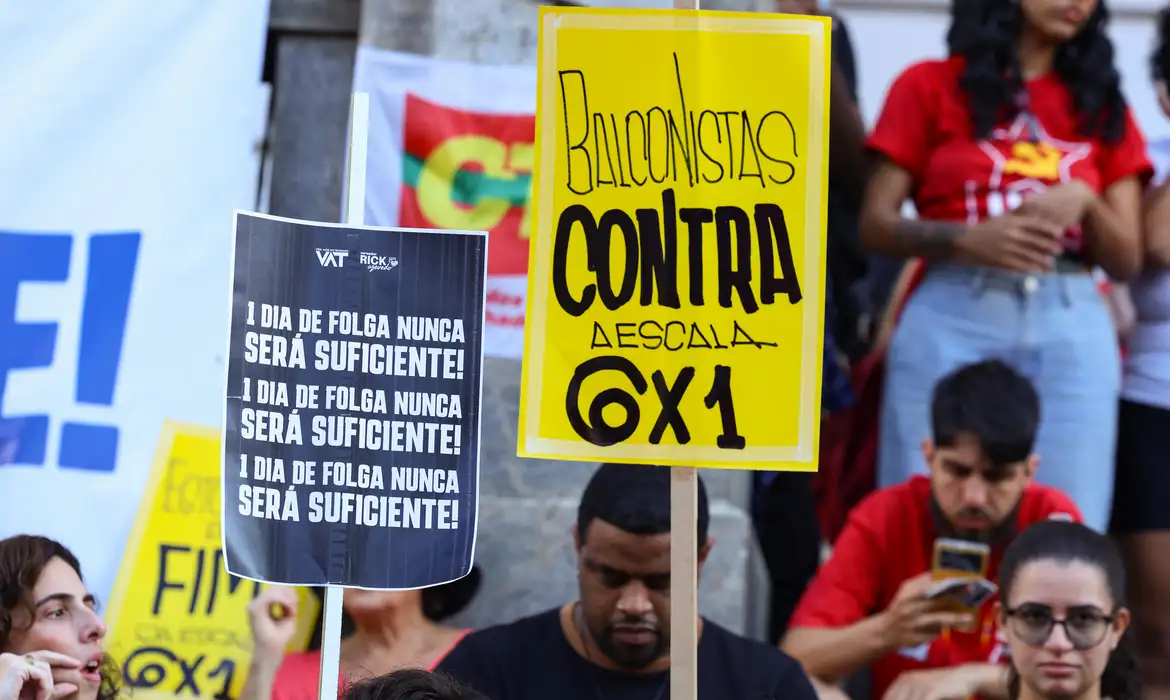 Levantamento aponta pressão das redes contra Congresso pelo fim da escala 6×1