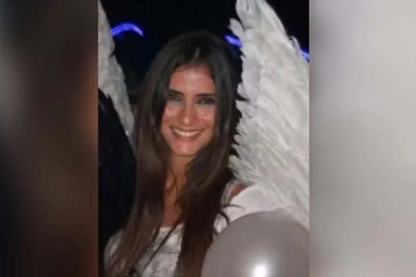 Modelo brasileira é uma das vítimas dos terremotos Venezuela