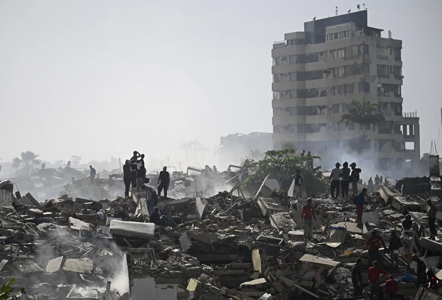 Número de mortos por terremotos na Venezuela sobe para 1.430