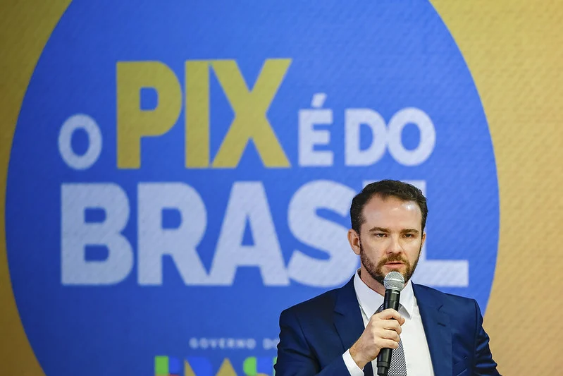 Sanção ao Pix pode ‘criar lacunas’ no sistema