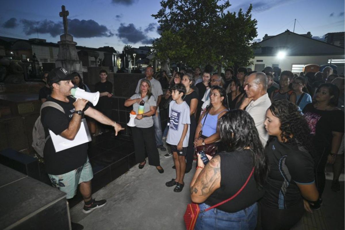 Santos (SP) abre inscrições para tour no Cemitério do Paquetá