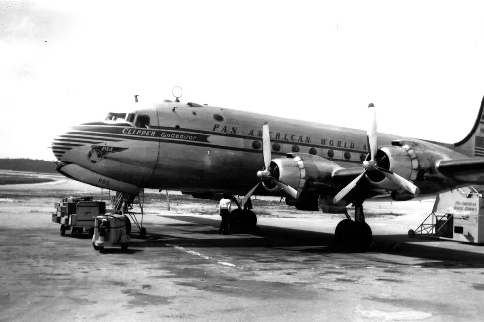Após 74 anos, destroços de avião que caiu no oceano é encontrado; acidente deixou 52 vítimas