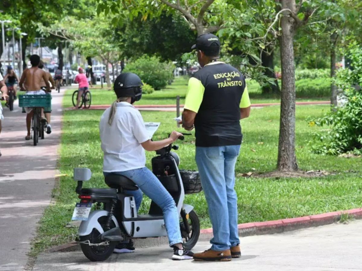Bicicletas elétricas em Santos: nova lei quer ampliar fiscalização