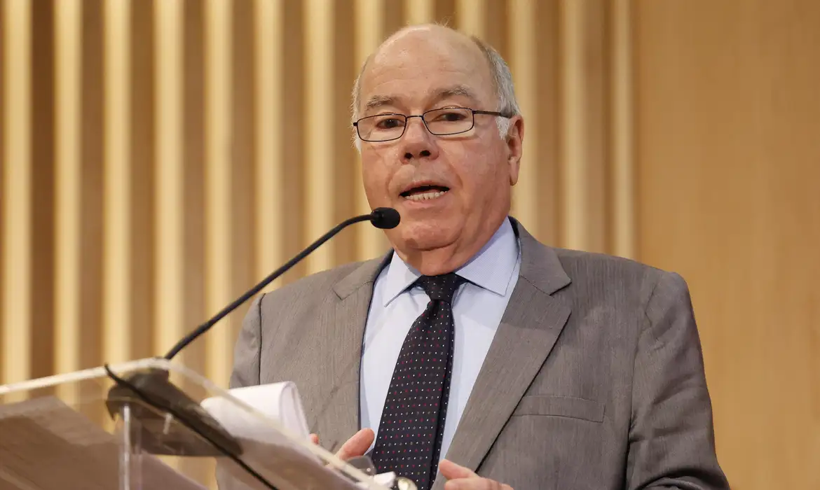 EUA dizem que é ‘absurda’ fala de chanceler brasileiro