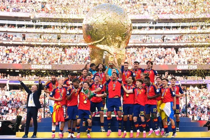 Fifa e Espanha apagam Trump de fotos oficiais da conquista da Copa