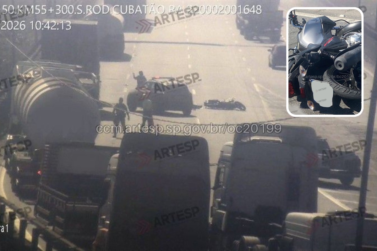 Motociclista morre atropelado por carreta em rodovia de SP