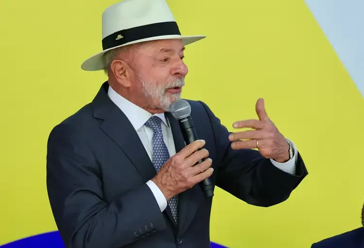 Oposição tenta derrubar decreto de Lula contra fraudes e golpes nas redes