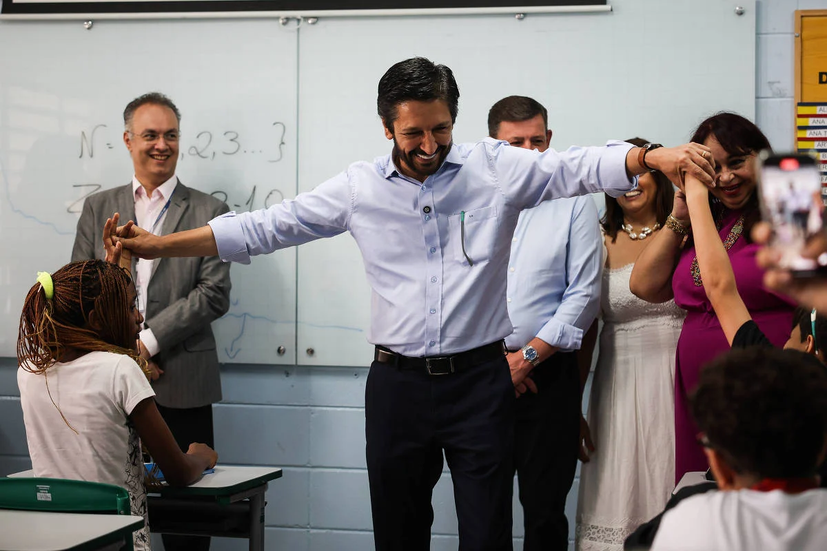 Prefeitura de São Paulo entregará operação de três escolas a organizações sociais