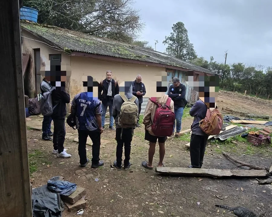 Trabalhadores são resgatados de condições degradantes no RS