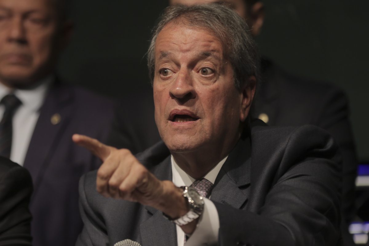Valdemar indicou mais emendas que 512 deputados
